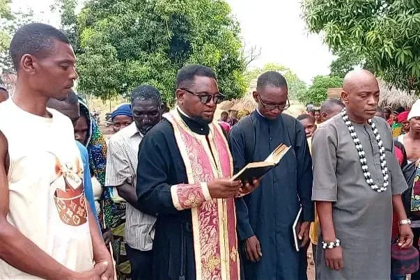 В Нигерии похоронили христиан, убитых исламистами, включая прихожан РПЦ