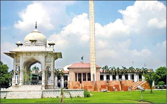 В Пенджабе (Пакистан) предложили законопроект о криминализации насильственного обращения в другую веру