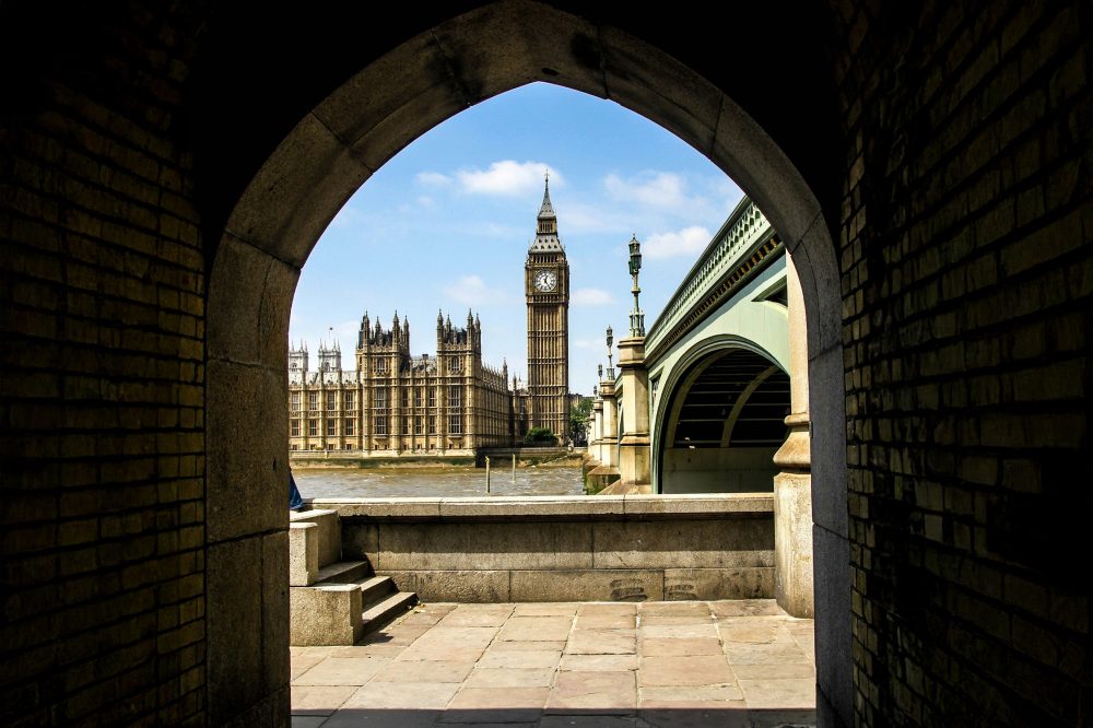 Исследование о духовном росте в Англии оказалось сфальсифицированным