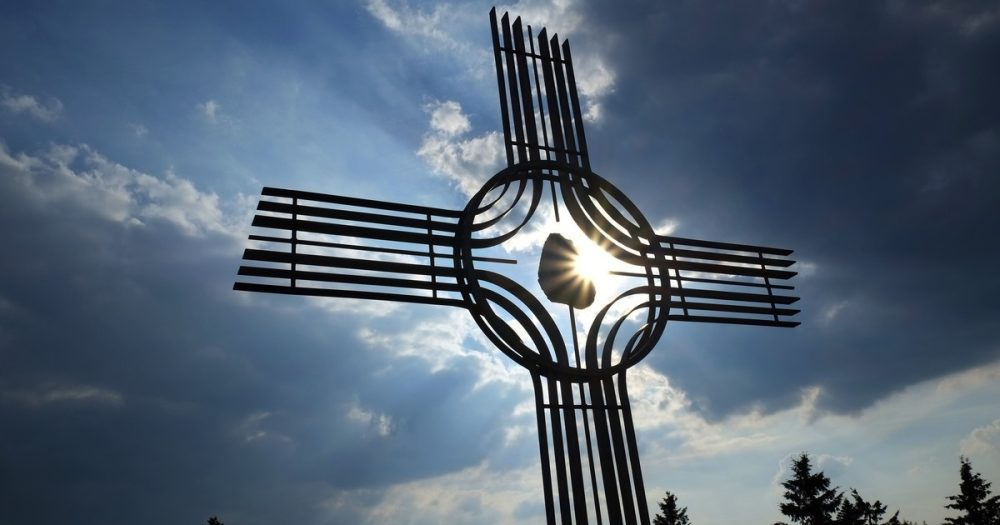 Как церковь пришла к кресту?