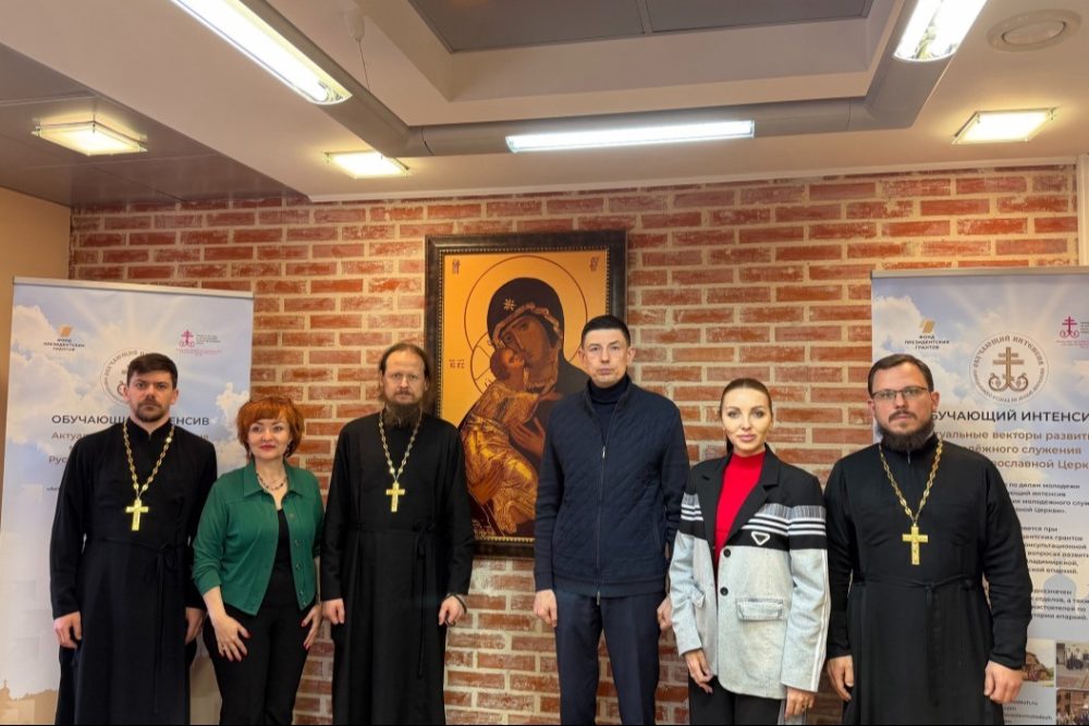 Встреча и.о. главы Синодального молодежного отдела с руководством ВДЦ «Смена»