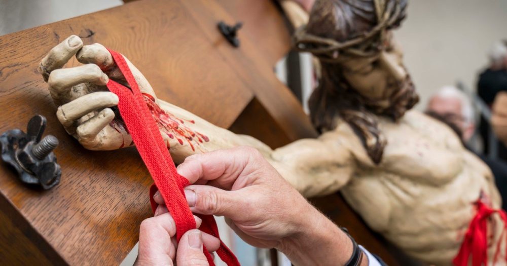 Экуменическая процессия в Страстную пятницу