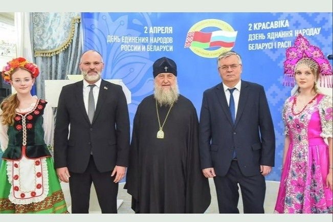 Митрополит Казахстана принял участие в дипломатическом приеме в честь Дня единения России и Белоруссии