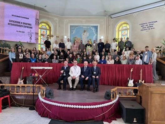 Межрегиональная музыкальная конференция евангельских христиан-баптистов прошла в Сургуте