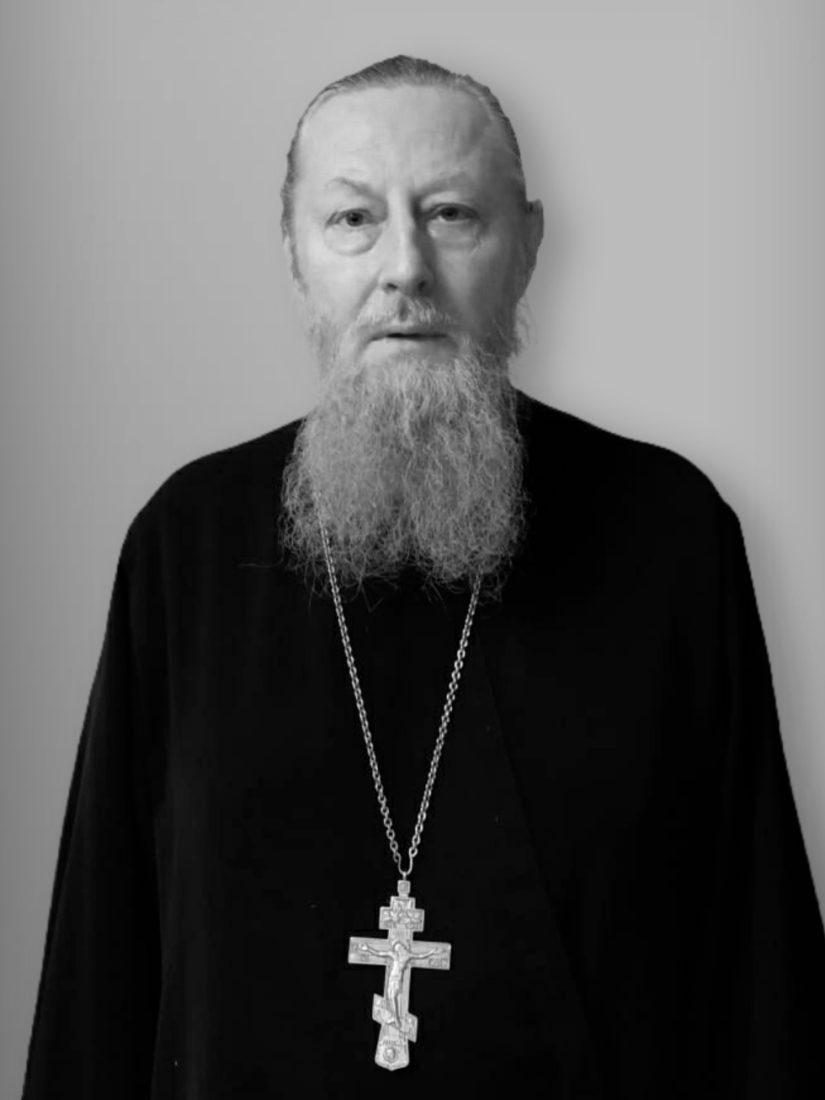 В Москве скончался священник Николай Михалушкин