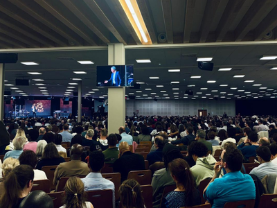 InfoChrétienne присутствовал на 60-летии церкви La Porte Ouverte