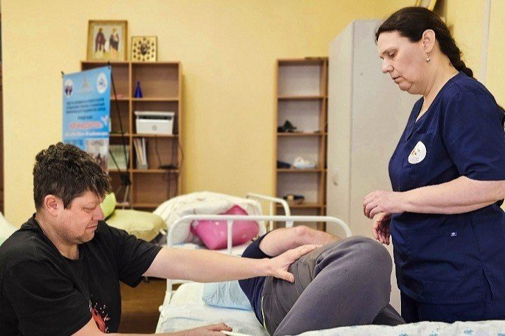 Владимирское братство прошло обучение по уходу за больными в больнице святителя Алексия