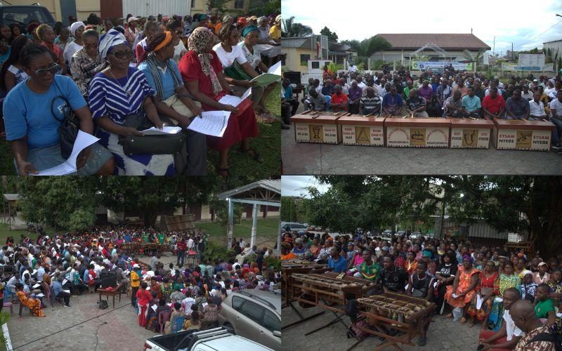 Интенсивная подготовка хора к папской мессе в архиепархии Дуалы, Камерун