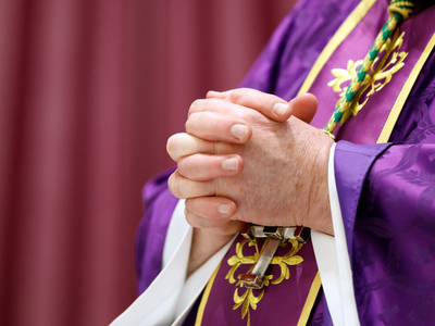 Ливан: епископы Франции призывают собраться и молиться 11 апреля