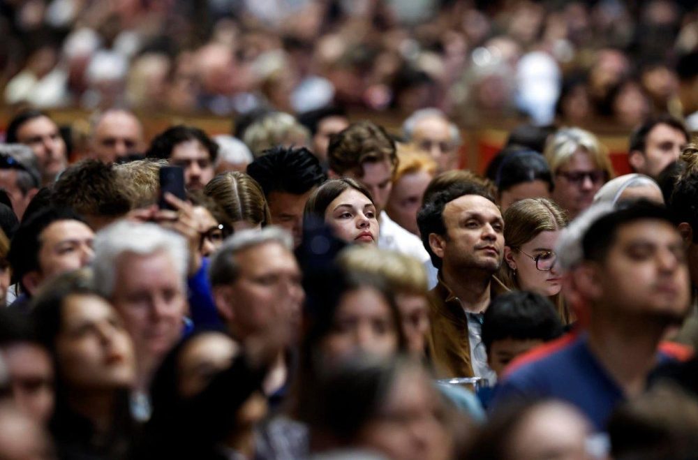 «Остановитесь!». Воззвание Папы Льва XIV на молебне о мире