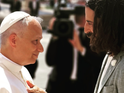 Джонатан Руми присоединился к папе в его призыве к миру на Ближнем Востоке