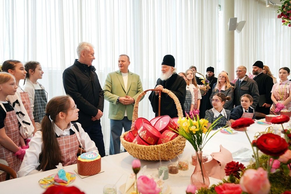 Патриарх Кирилл посетил благотворительный фестиваль «Пасхальный дар» в Москве