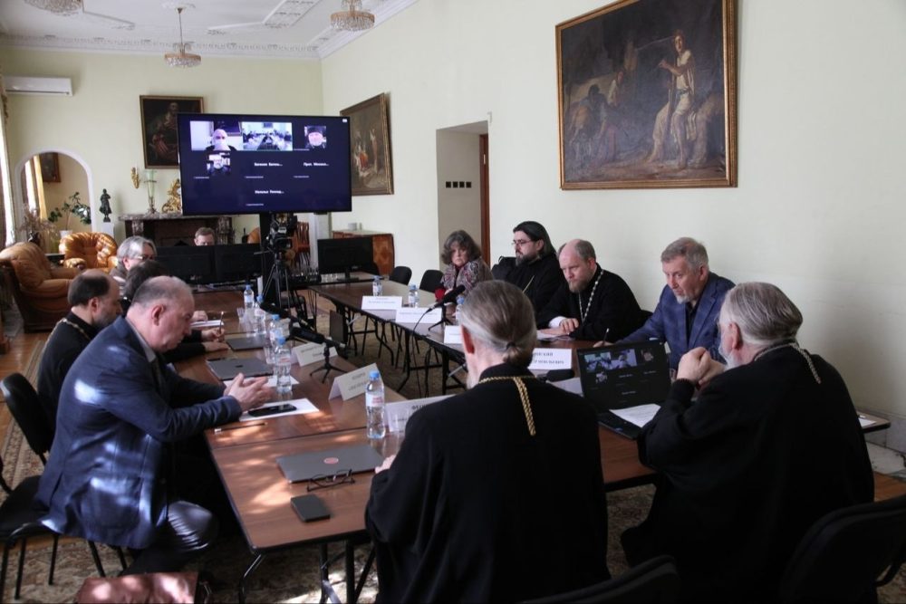 В Издательском Совете обсудили вызовы искусственного интеллекта христианскому мировоззрению