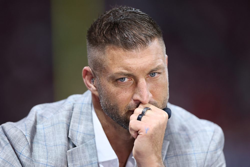 Тим Тибоу объявил о смерти отца: «Мы точно знаем, где он... он дома»