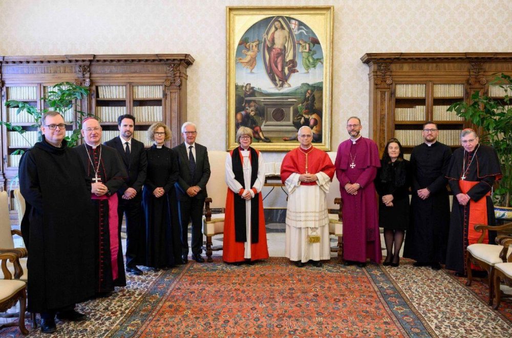 Лев XIV принял архиепископа Кентерберийского Сару Маллалли