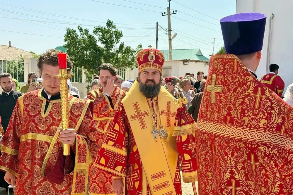 Архиепископ Пятигорский и Черкесский Феофилакт посетил приходы Патриаршего благочиния в Туркменистане