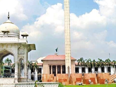 Пакистан: христианский депутат внёс законопроект против браков с несовершеннолетними