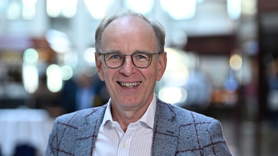 Руководящий епископ VELKD: демократия больше не является само собой разумеющейся