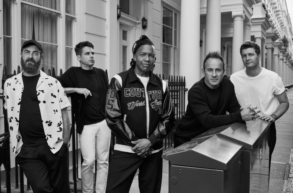 Newsboys и владелец подали иск против MercyMe, концертных промоутеров и СМИ, обвиняя в сговоре с целью их вытеснения