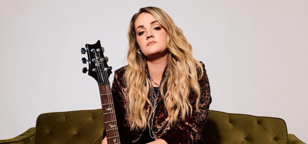 Эмерсон Дэй ожидает первенца