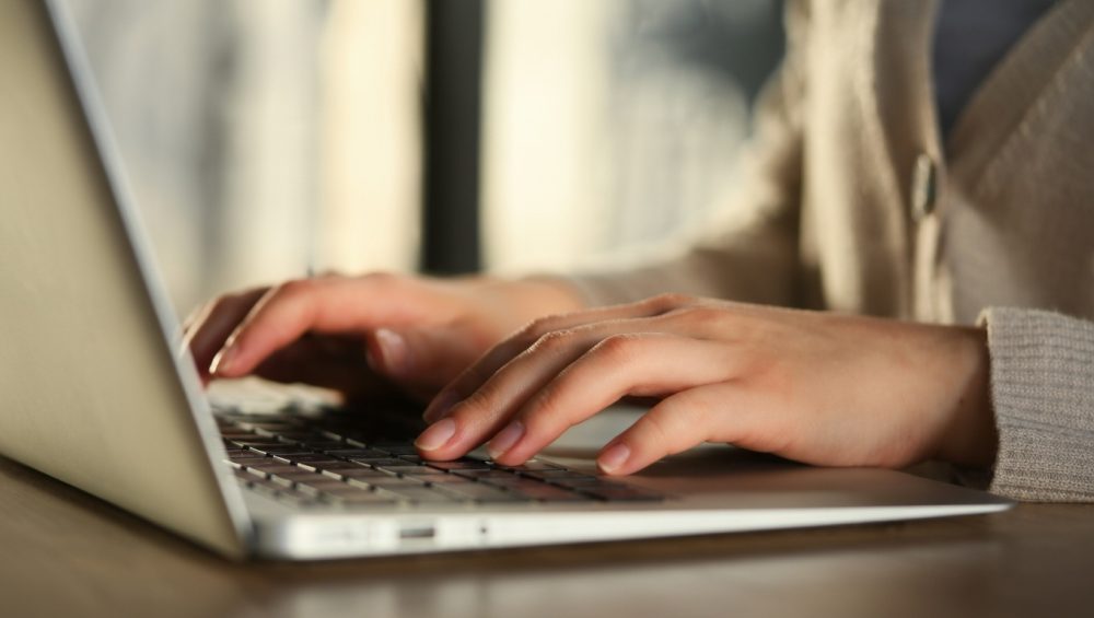 Священник разъяснил отношение христианства к работе в выходные