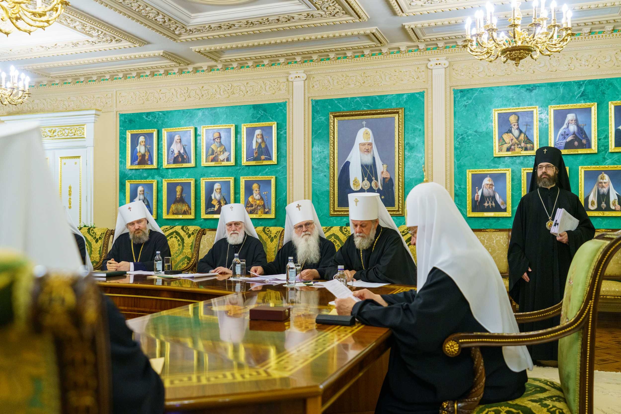 Синод РПЦ принял кадровые решения по ряду епархий