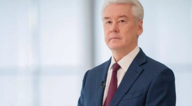 Патриарх Кирилл поздравил мэра Москвы с Днем Победы
