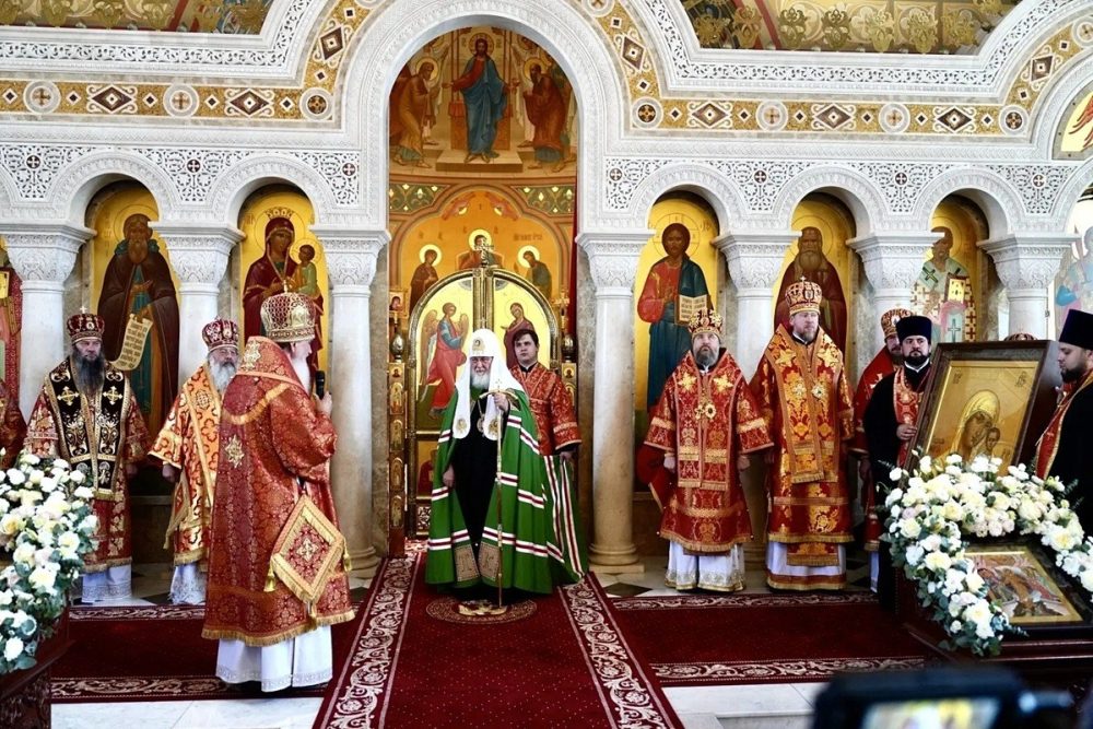 Патриарх Кирилл освятил храм Пимена Угрешского в Оренбурге