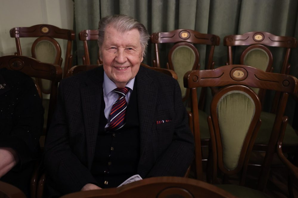 Патриарх Кирилл поздравил композитора Владислава Агафонникова с 90-летием и вручил орден