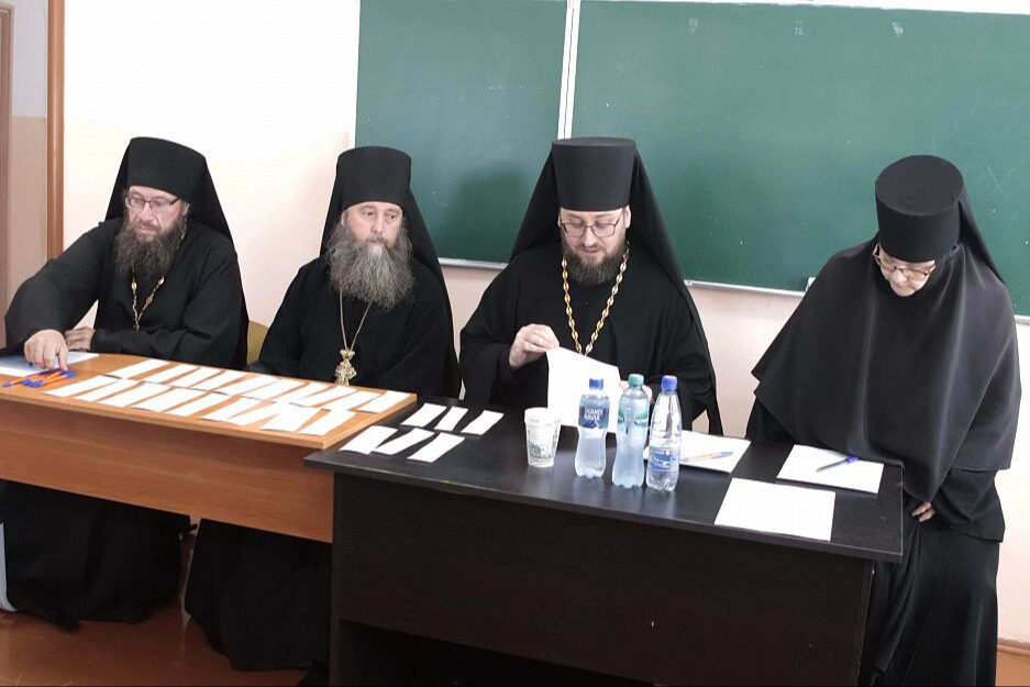 Члены Межведомственной комиссии по вопросам образования монашествующих посетили Курганскую митрополию