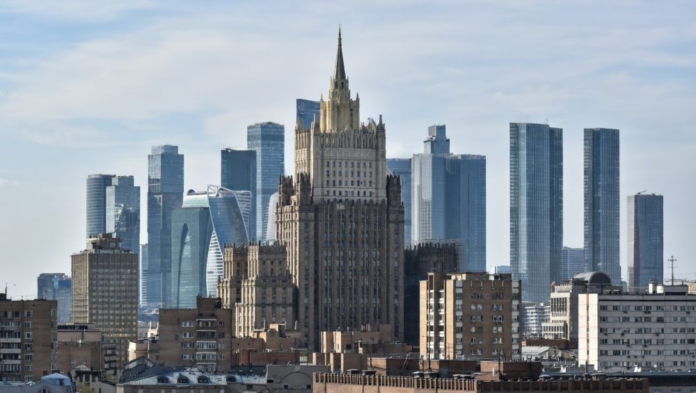 В МИД назвали задержание митрополита Илариона срежиссированной провокацией