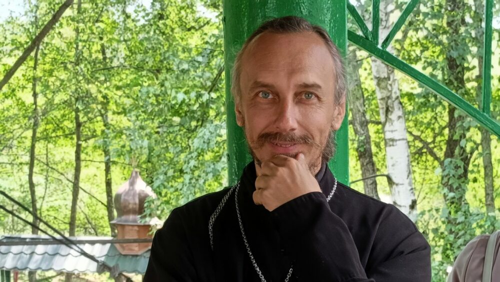 В Житомирской области захвачен храм УПЦ: настоятеля насильно мобилизовали