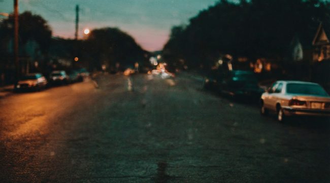 Любить ближнего своего никогда не было удобно