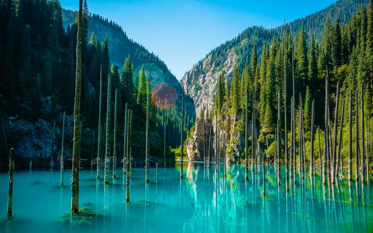 कायिंडी झील at कोलसाई झीलें, Kazakhstan