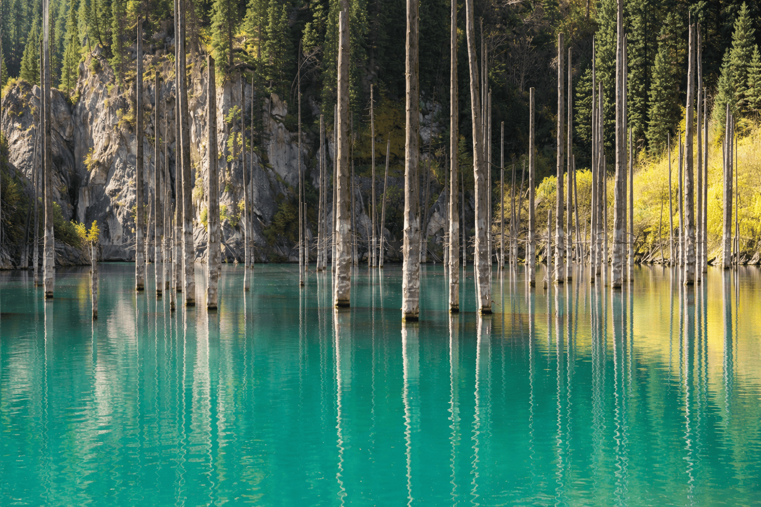 Altyn Emel, Charyn Canyon & Kolsai-Kaindy Lakes Tour route with scenic nature in Kazakhstan