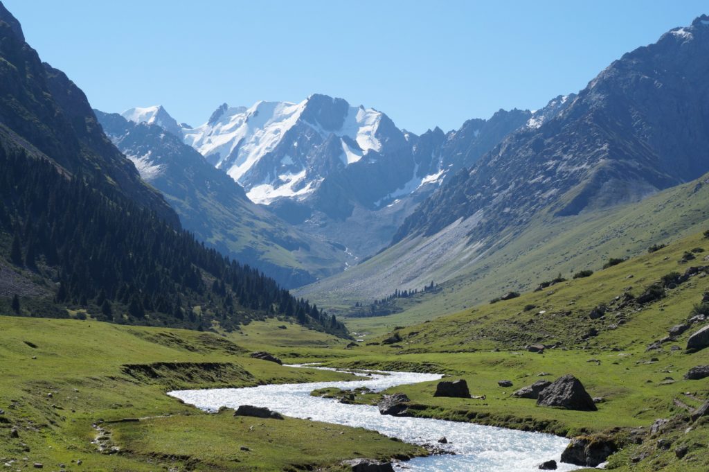 8-दिवसीय निजी साहसिक यात्रा: कजाकिस्तान और किर्गिस्तान Tour travel experience in Kazakhstan and Central Asia