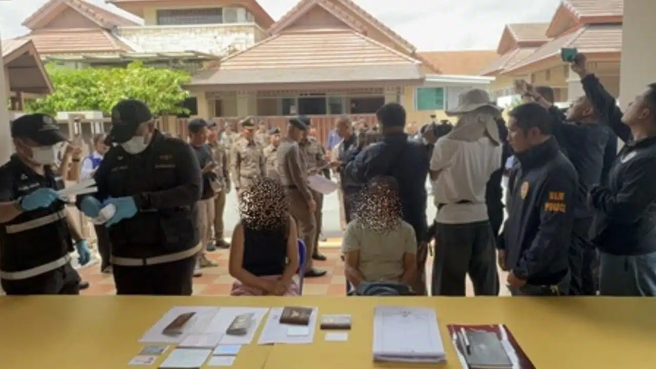 Chinese obtains Thai citizenship illegally