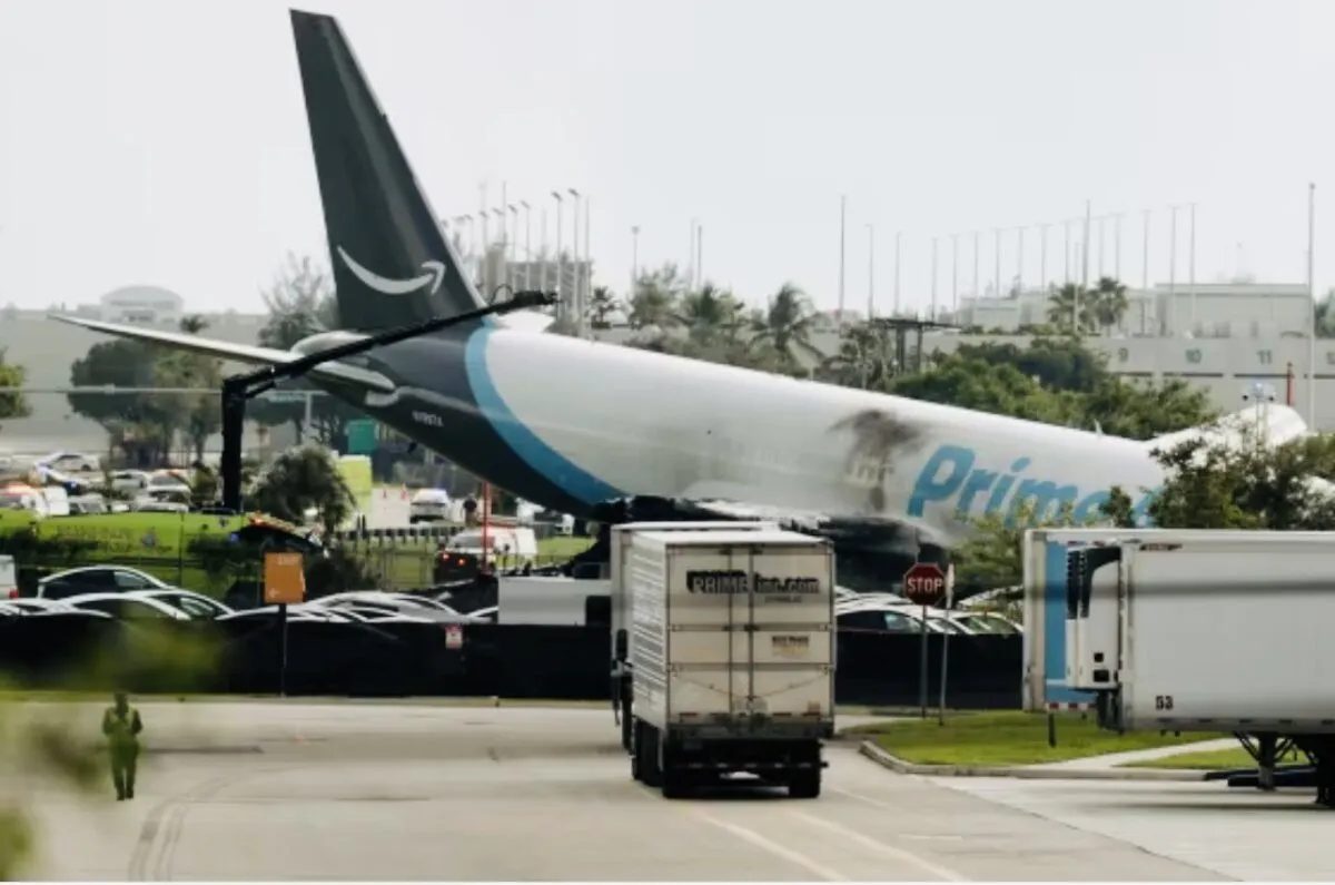 Cinco muertos tras accidente de avión de carga de Amazon en Miami