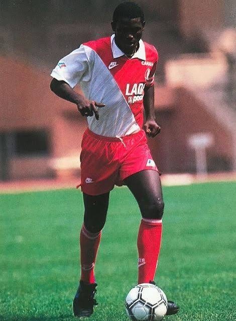 George Weah: Biografía del Balón de Oro y presidente