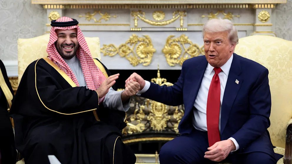 Der Blut-Scheich hat mit US-Präsident Donald Trump (80) telefoniert