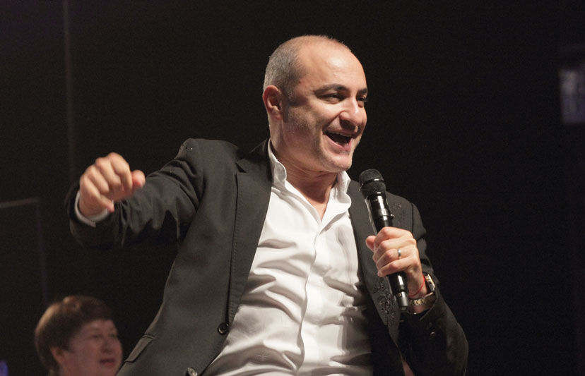 «Хор Турецкого» спел и станцевал с курганцами