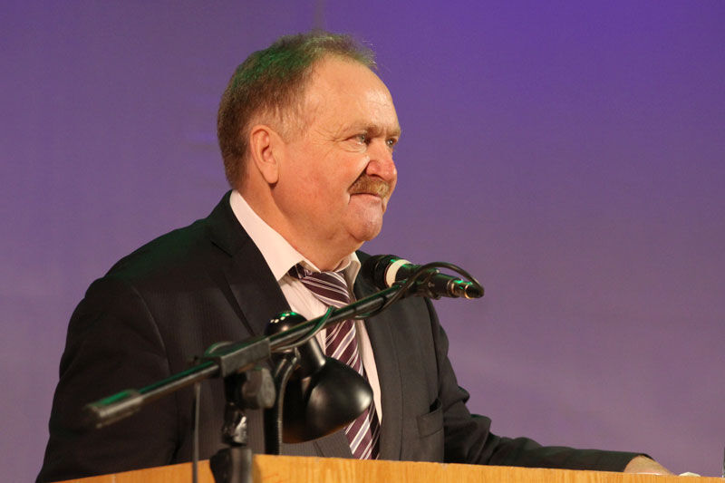 Ушёл из жизни курганский педагог-руководитель Иван Сбродов