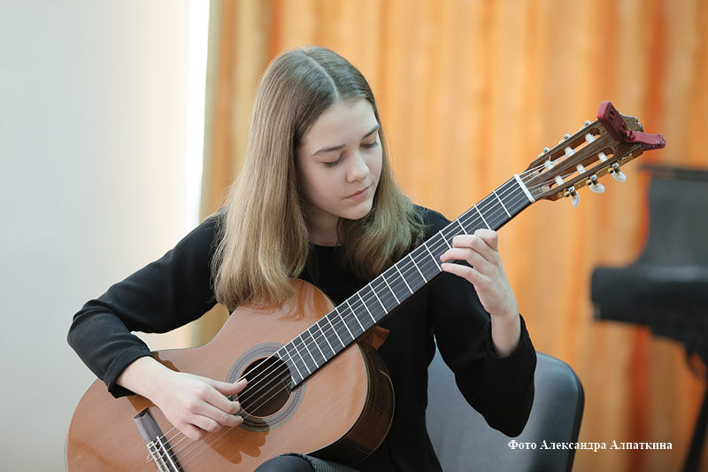 В апреле в Кургане начнется гитарный ренессанс