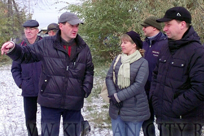 Руководитель Администрации города Кургана Андрей Потапов объехал еще три округа