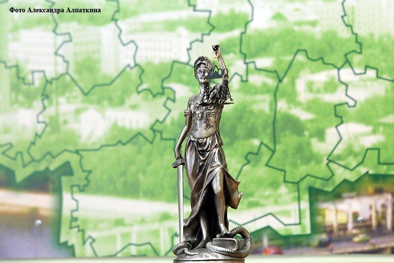 Универсальный юрист Роберт Абдулин