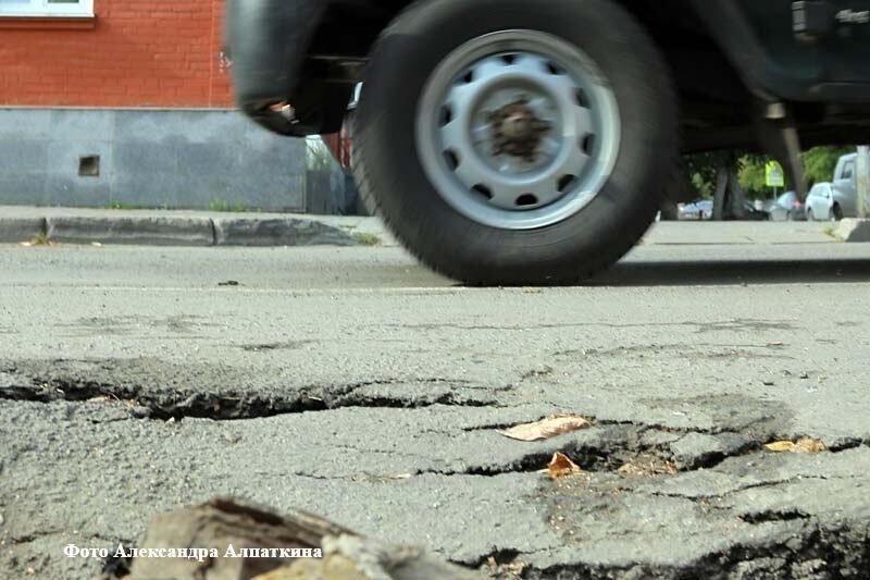 Самые аварийные улицы России носят советские названия