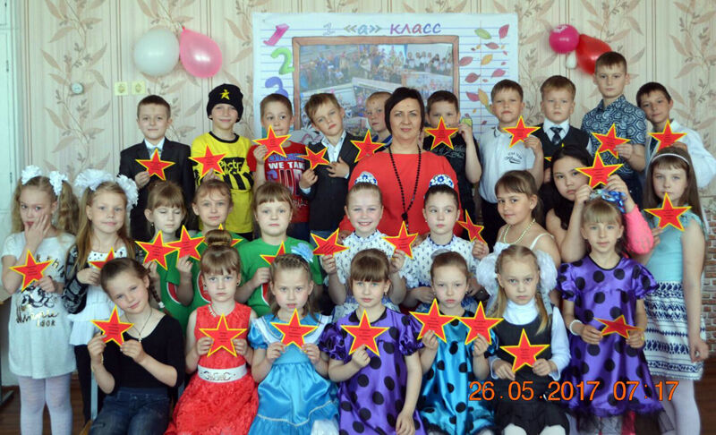 В конкурсе kikonline.ru «Мой самый классный учитель» — первые участники