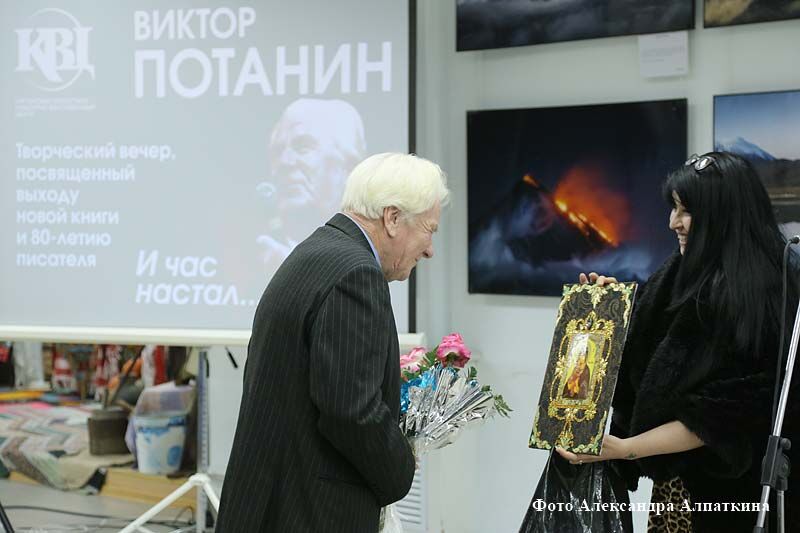 В Кургане выпустили диск с рассказами писателя Виктора Потанина