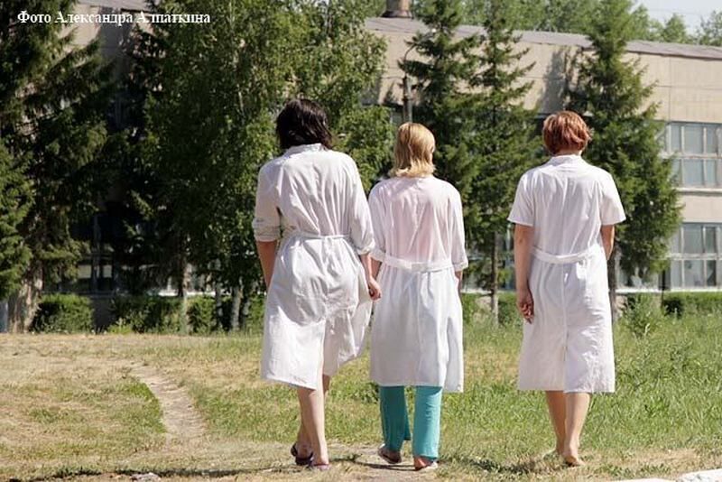 В Курганской области три медработника получили 1,4 млн рублей по иску прокуратуры