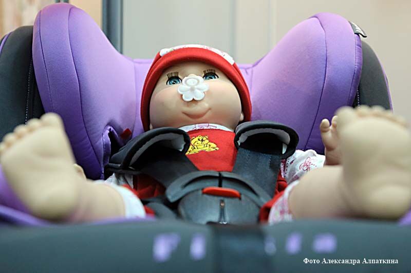 «Росгосстрах»: большинство россиян с появлением детей меняют стиль вождения